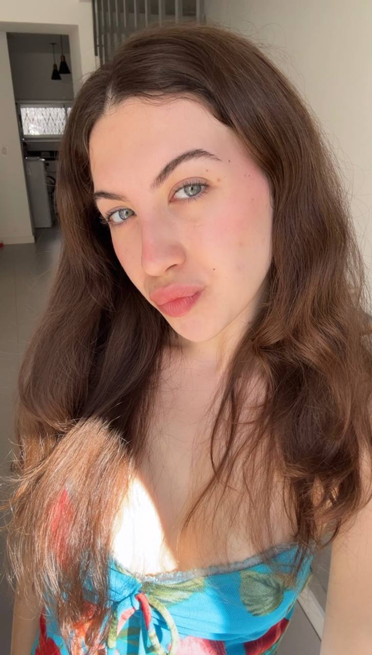 Nude girl Amber in Zhuji