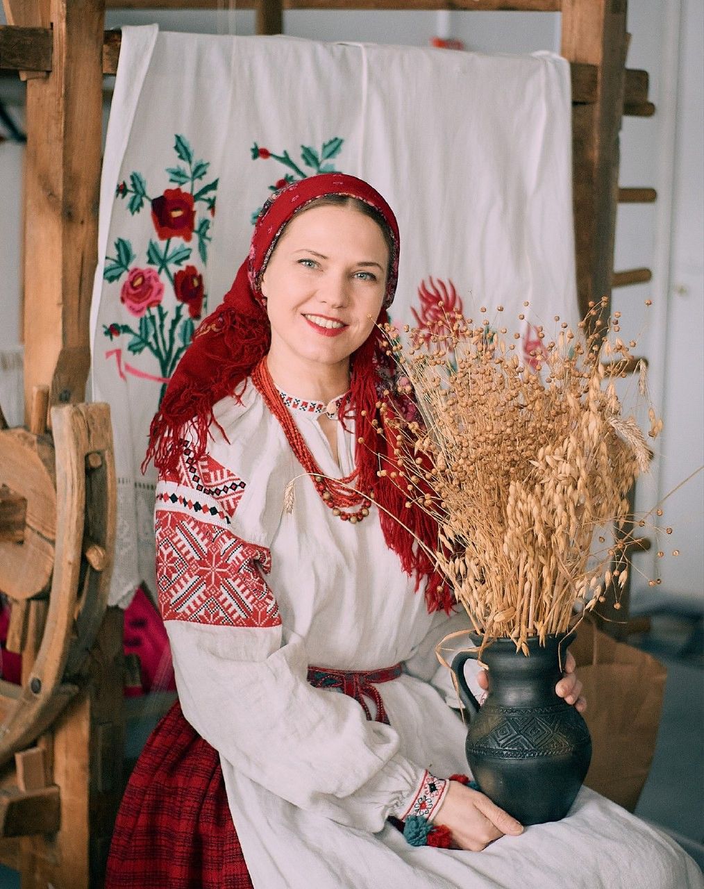 Women in Slavic costumes in Zhuji