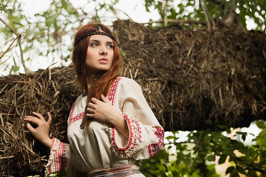 Women in Slavic costumes in Zhuji