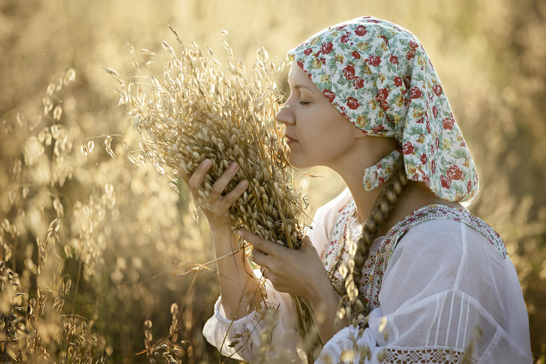 Photo Women in Slavic costumes in Zhuji