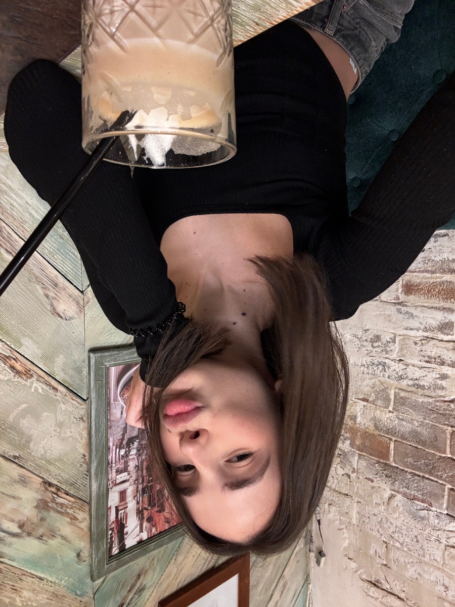 Fresh photos, fresh mood — Tina online in Zhuji